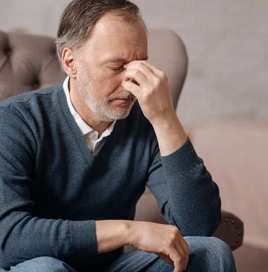 old man in depression img